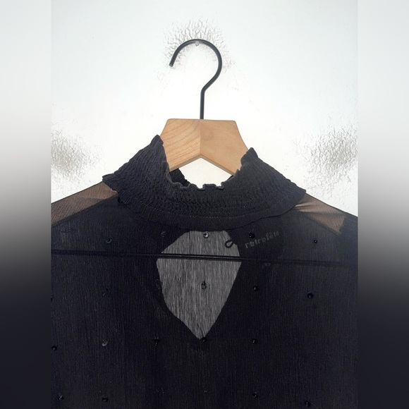 RETROFÊTE Black 100% Silk Mock Neck Blouse in Size XS - Picture 7 of 11